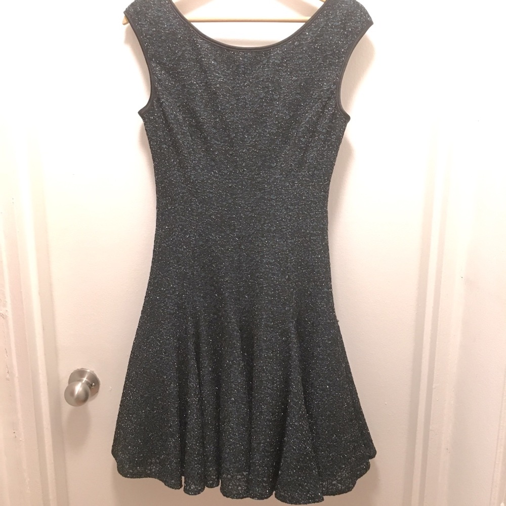 Maggy London sleeveless green silver and black party dress size 4